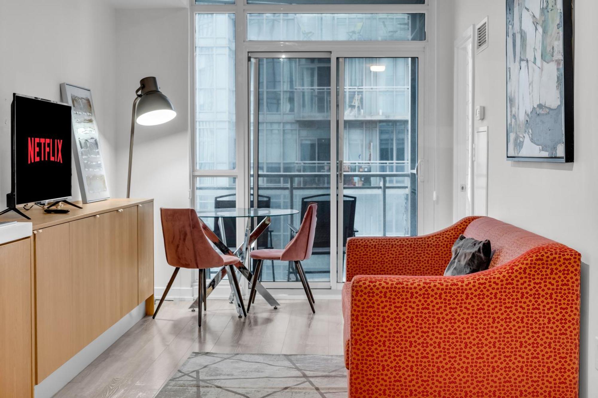 Spadina Modern Suites Toronto Exterior foto